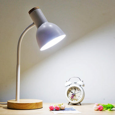 Lámpara mesa de luz o escritorio - Modelo Nórdico
